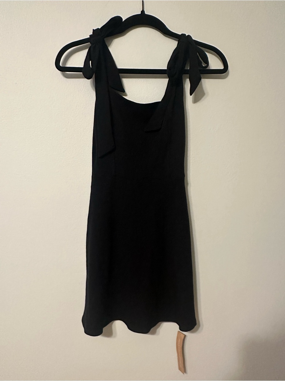 Reformation dress - Picture 2 of 3